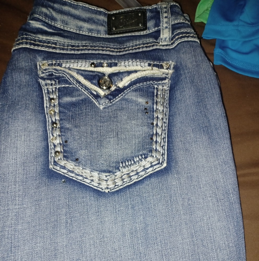 Earl Jeans